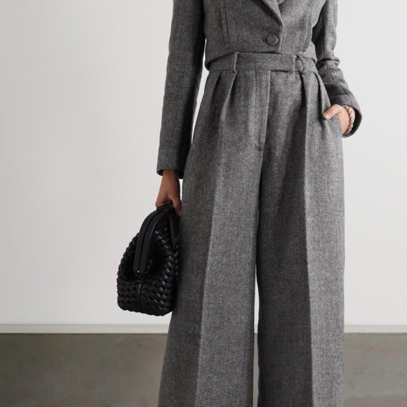 Women's Gray Teyana Pants size 4